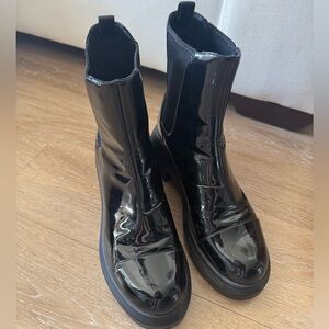 Stuart Weitzman Black Patent Ankle Boots